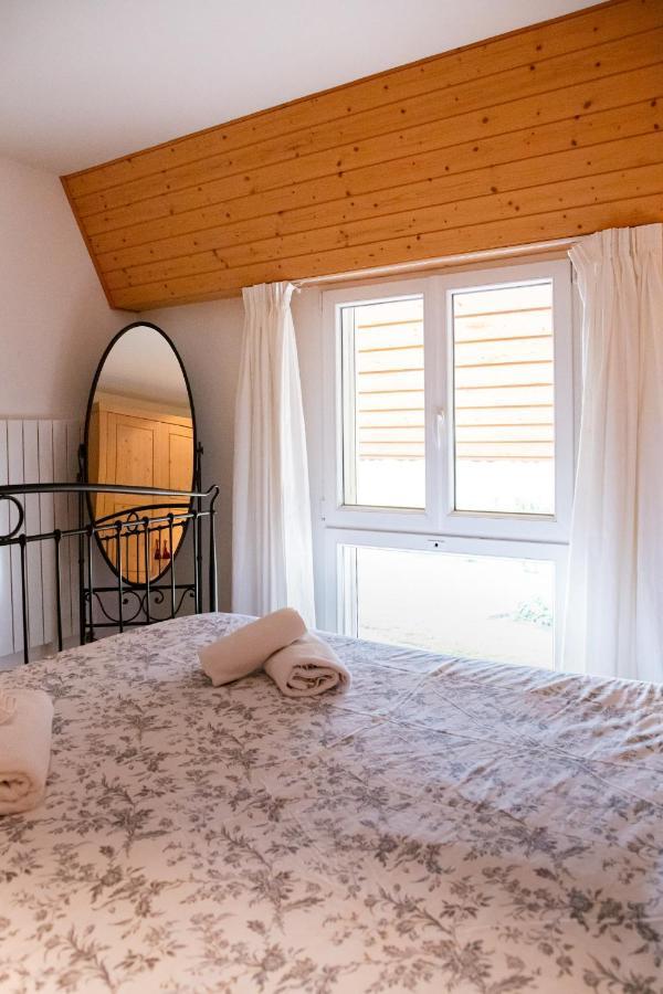La Belle Ferme Villa Cottens  Eksteriør billede