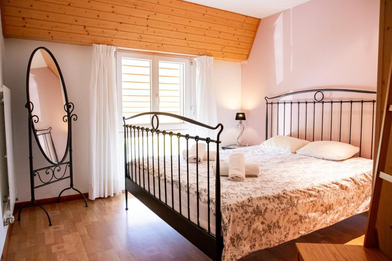 La Belle Ferme Villa Cottens  Eksteriør billede